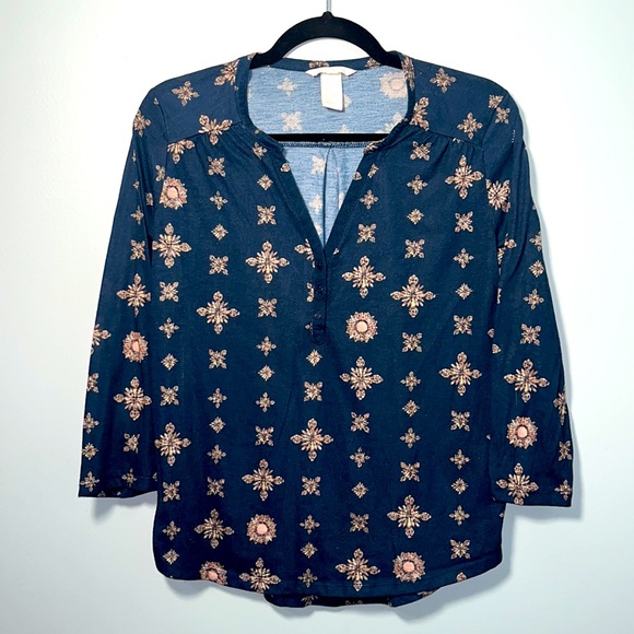 • H&M Navy Popover Top 3/4 Sleeves - Picture 1 of 16